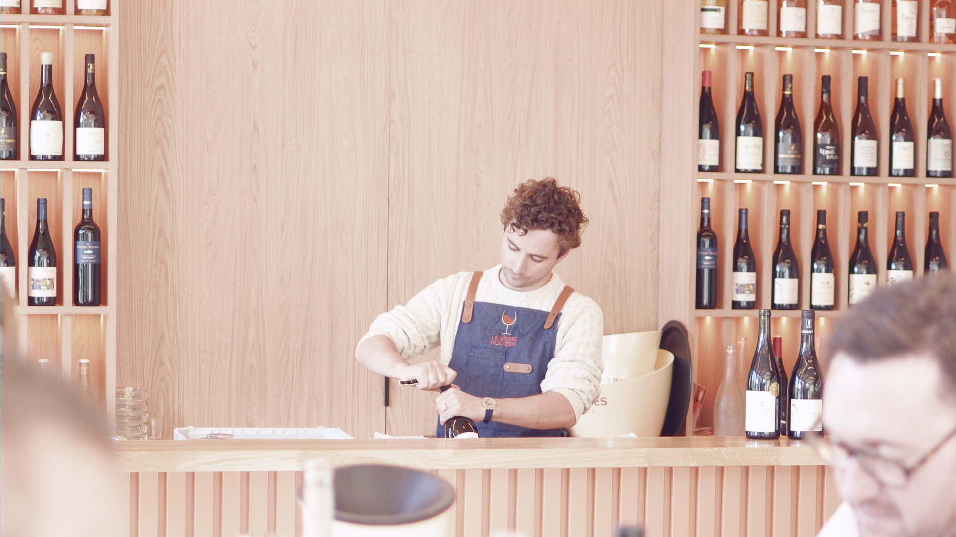 Le Verre des Costières, l'élégance du vin nîmois